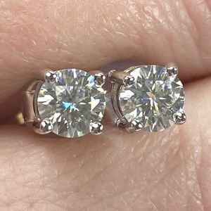 Certified 14k Gold 2 Carat Diamond Stud Earrings